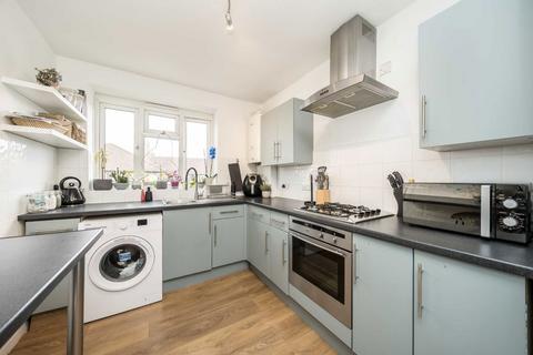 2 bedroom flat for sale, Hampton Road, Twickenham TW2