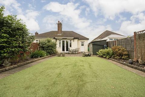 30 Villiers Avenue, Twickenham, TW2 6BL