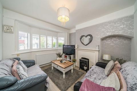 3 bedroom terraced house for sale, Fulwell Park Avenue, Twickenham TW2