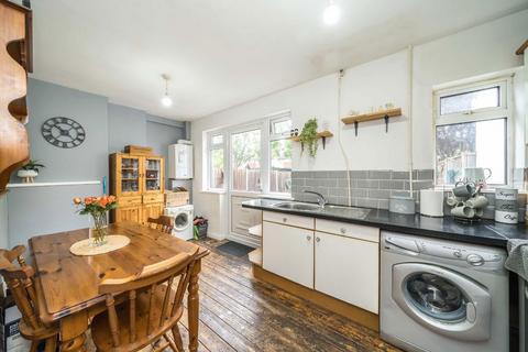 3 bedroom terraced house for sale, Fulwell Park Avenue, Twickenham TW2