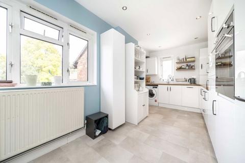 2 bedroom maisonette for sale, Prospect Crescent, Whitton TW2