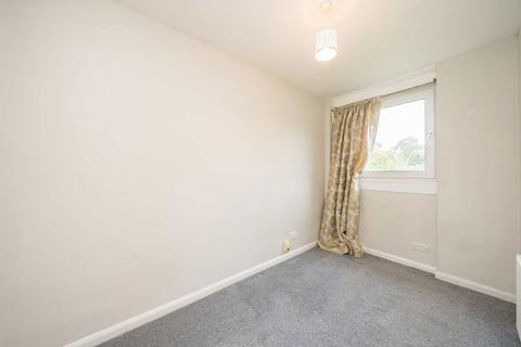 3 Craneford Close, Twickenham, TW2 7SD