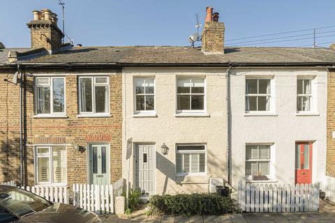 2 bedroom terraced house for sale, Marsh Farm Road, Twickenham TW2