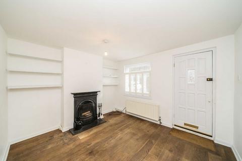 2 bedroom terraced house for sale, Marsh Farm Road, Twickenham TW2