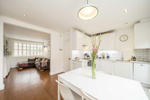 3 bedroom house for sale, Gould Road, Twickenham TW2