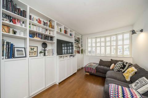 3 bedroom house for sale, Gould Road, Twickenham TW2