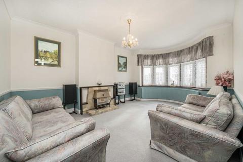 3 bedroom semi-detached house for sale, Waverley Avenue, Whitton TW2