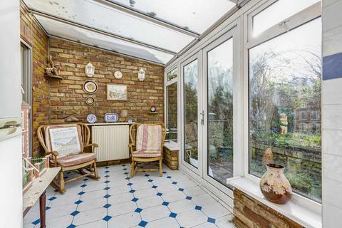 3 bedroom terraced house for sale, Elmsleigh Road, Twickenham TW2