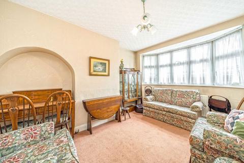 3 bedroom terraced house for sale, Lisbon Avenue, Twickenham TW2