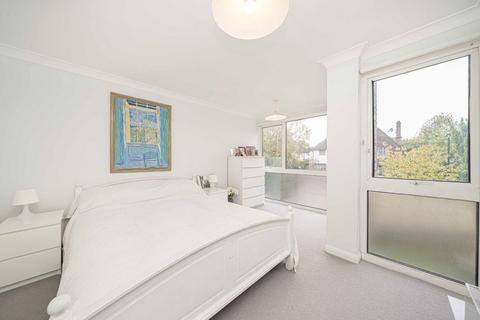 4 bedroom end of terrace house for sale, Cole Park Road, Twickenham TW1