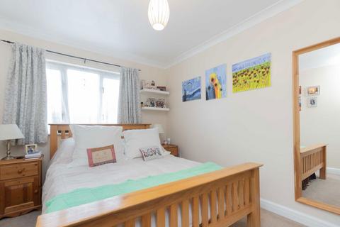 1 bedroom flat to rent, Sherland Road, Twickenham TW1