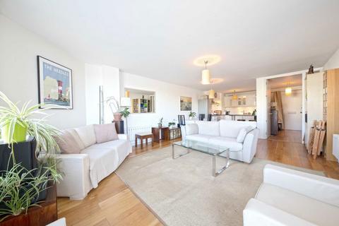 1 bedroom flat to rent, Nine Elms Lane, London SW8