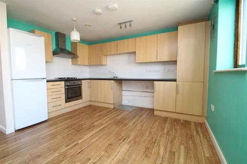 2 bedroom apartment for sale, Arundel Road, Littlehampton