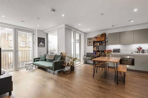 2 bedroom flat for sale, Ratcliffe Cross Street, London E1