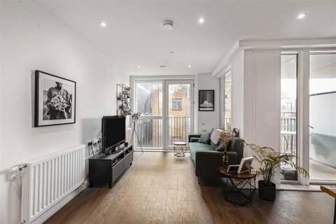 2 bedroom flat for sale, Ratcliffe Cross Street, London E1