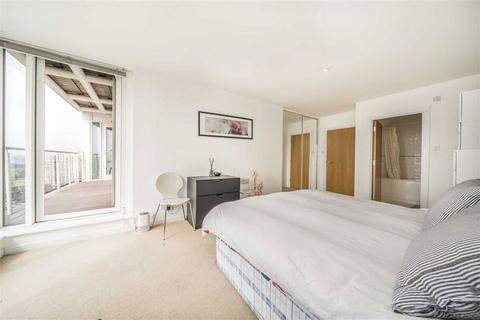 151 Basin Approach, London, E14 7JG