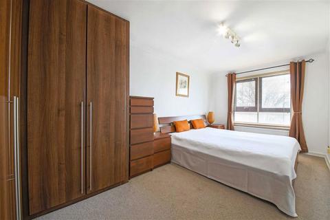 2 bedroom flat for sale, The Highway, London E1W