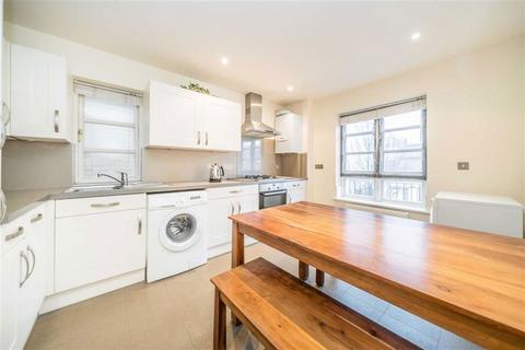 2 bedroom flat for sale, Hainton Close, London E1