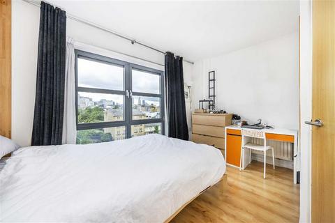 2 bedroom flat for sale, Watney Street, London E1