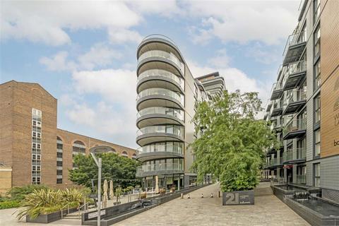 Studio for sale, Cobblestone Square, London E1W