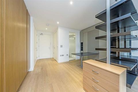 Studio for sale, Cobblestone Square, London E1W