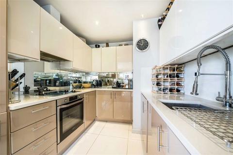 2 bedroom flat for sale, Branch Road, London E14