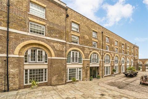 1 bedroom flat for sale, The Highway, London E1W