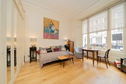 2 bedroom flat for sale, Clanricarde Gardens, London W2