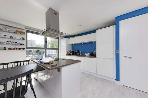 1 bedroom flat for sale, Latimer Road, London W10