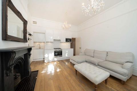 2 bedroom flat for sale, Chesterton Road, London W10