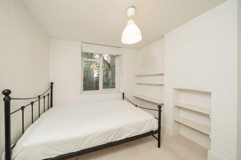 2 bedroom flat for sale, Chesterton Road, London W10