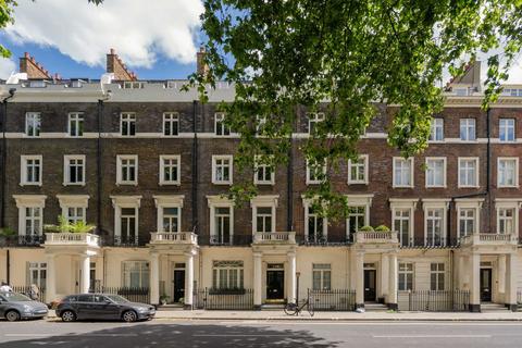 2 bedroom flat for sale, Sussex Gardens, London W2