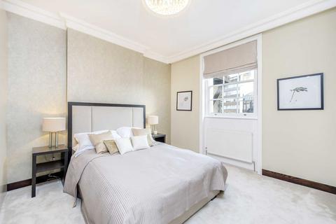 2 bedroom flat for sale, Sussex Gardens, London W2