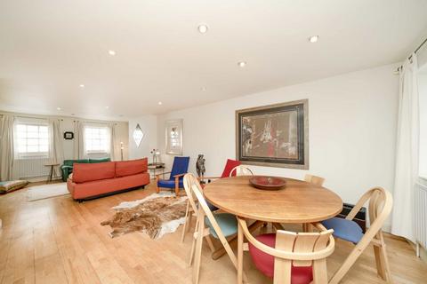 4 bedroom terraced house for sale, Bathurst Mews, London W2