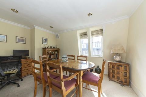 2 bedroom flat for sale, Hornton Street, London W8