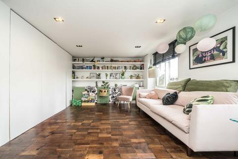 2 bedroom flat for sale, St. Ervans Road, London W10