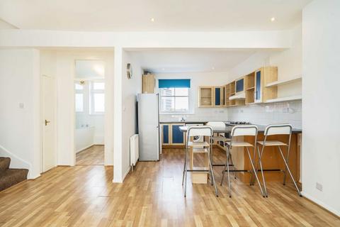 3 bedroom flat for sale, Gloucester Terrace, London W2