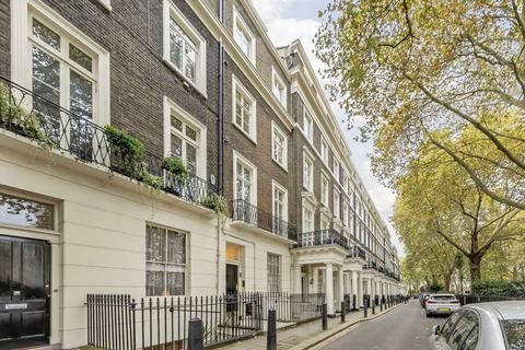 2 bedroom flat for sale, Sussex Gardens, London W2