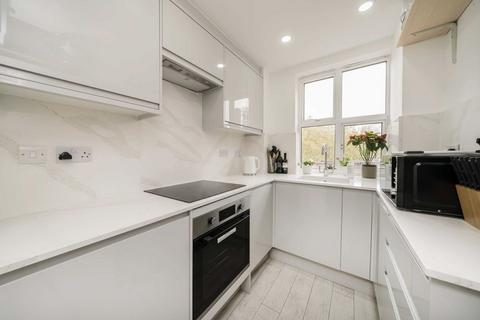 3 bedroom flat for sale, Edgware Road, London W2