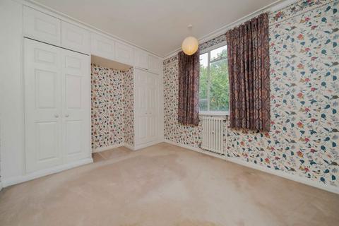 4 bedroom flat for sale, Bayswater Road, London W2