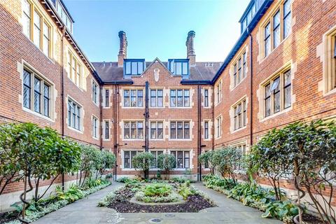 2 bedroom flat for sale, Church Close, London W8