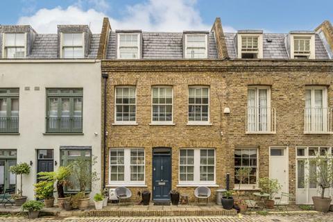 3 bedroom terraced house for sale, Princes Mews, London W2