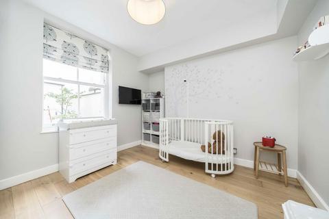 2 bedroom flat for sale, St. Stephens Gardens, London W2