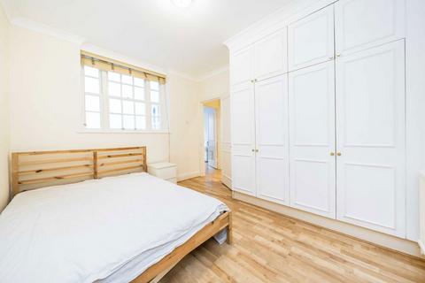 1 bedroom flat for sale, Vicarage Gate, London W8