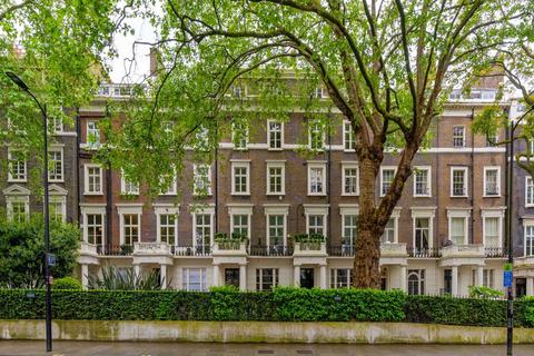 3 bedroom flat for sale, Sussex Gardens, London W2