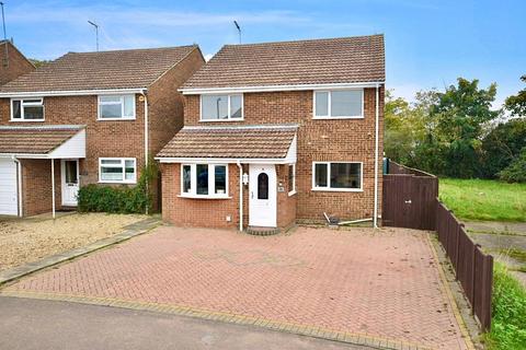 Weston Avenue, Leighton Buzzard, LU7 4QZ