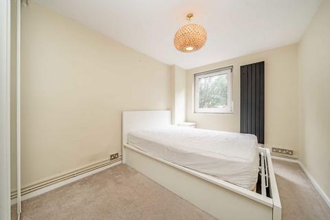 2 bedroom flat for sale, Manchester Drive, London W10