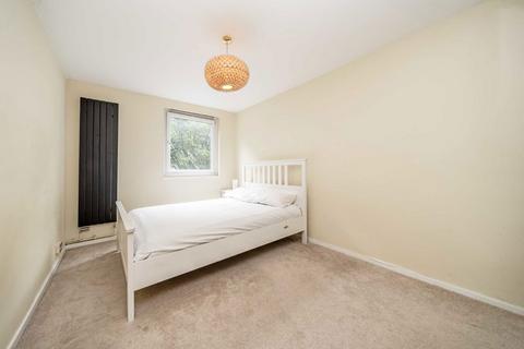 2 bedroom flat for sale, Manchester Drive, London W10