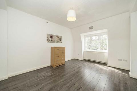 4 bedroom flat for sale, Finchley Road, London NW2