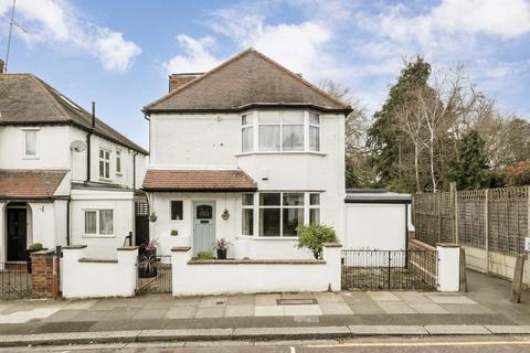 5 bedroom detached house for sale, Nant Road, London NW2